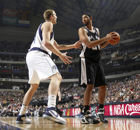 篮球火箭官方公布新赛季球衣设计（火箭队官宣新赛季战袍设计）