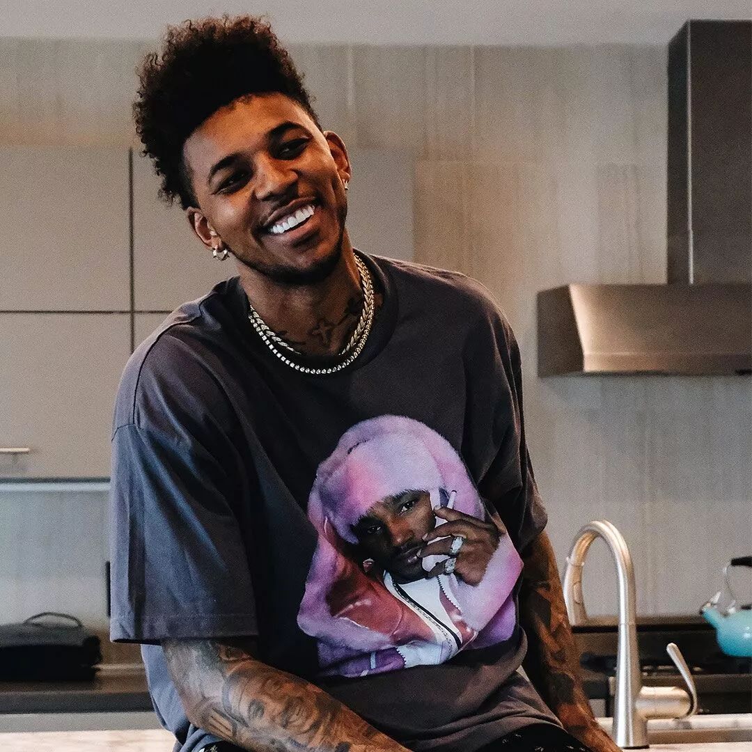 英超第15轮狼队对阵曼联凌晨开战（英超第15轮：狼队迎战曼联，今夜凌晨开球）